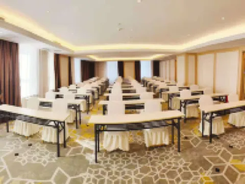 Vienna Hotel Hejiang Yangtze River Bridge Hoteles en Hejiang