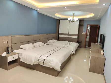 Zhenxiong Xinyuan Hotel Отели в г. Чженьсюн