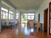 Xishuangbanna Nanshanyin Chayuanli Guesthouse Hotels in Menghai