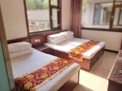 Wutai Mountain Qingyun Hotel Hotel in zona Fomu Cave