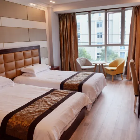 Zhai Rong Jingding Rong Business Hotel