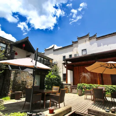 Seclusive Gencaland Hotel Hotels near Wenyuan Lion City