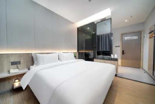 Langjing hotel (Shenzhen Daqianlipeng Chau subway station shop)