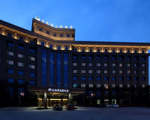 Grand Daqiao Hotel Hotels in der Nähe von Yuejiang Turm