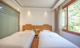 Qingcheng Houshan Guanshanshe B&B