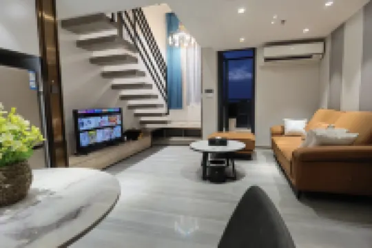 柏聖漫智慧服務公寓（中山石岐完美金鷹廣場店）