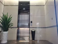 Ruile Hotel (Fuyang Taohuayuan Branch)