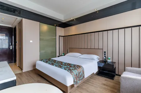 Tianci Hotel (Jiangsu Nanshan Park Xinzhi Hotel) Отели рядом с достопримечательностью «Accounting and Auditing Institute， Jiujiang University»