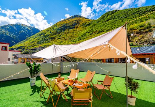 Huaiye Residence 식사