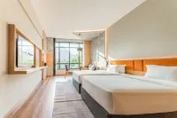 Colend Hotel Hotel in zona Wanzhou Gaosuntang Square Pedestrian Street
