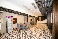 Yunyang Jiangjin Hotel - พร้อมอาหารเช้า