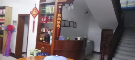 Near No.219 Provincial Road Отели рядом с достопримечательностью «The Qxtd Lion Ctiy»