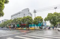 City Comfort Inn Hotel (Pingxiang Railway Station Runda International)