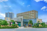 Kaleiston Hotel Hotels near Luotian Forest Park
