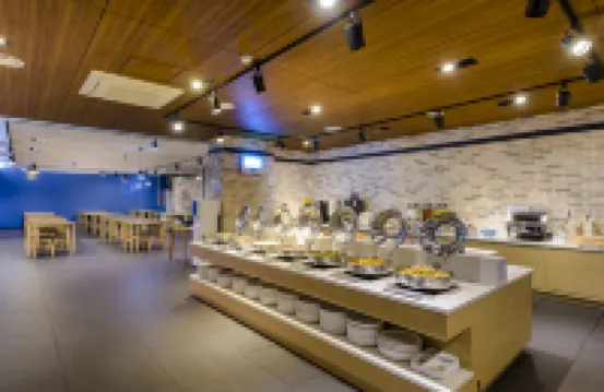 โรงแรมชินชินวิลด์คัพ โรงแรมในซอกวีโพ