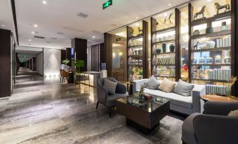 Xiyue Hotel (Guang'an South Railway Station)