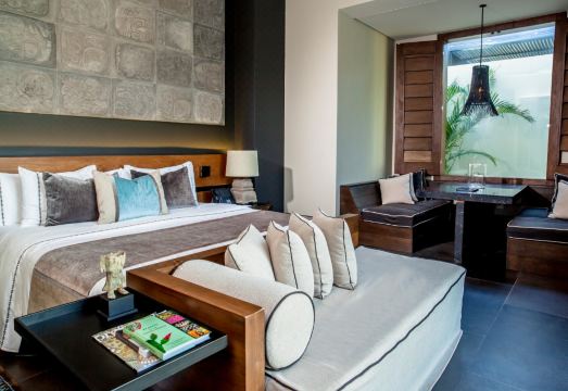 니주크 리조트 & 스파