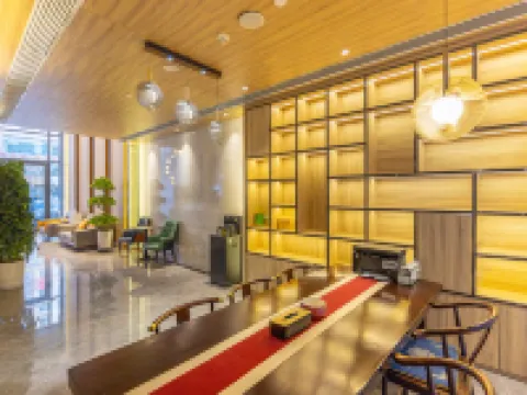 Starway Hotel (Linxia Yiwu International Commercial Plaza) Hotels in Linxia