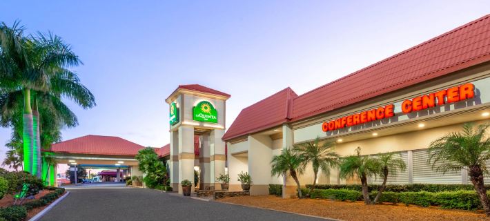 La Quinta Inn by Wyndham Clearwater Central Hotels in Pinellas County