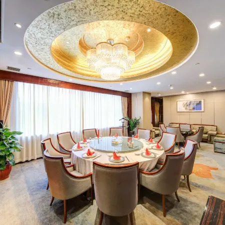 Royal View Hotel