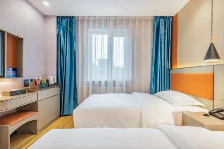 Autumn Fruit Hotel X Beijing Central Broadcasting and Television Station Dawang Road Subway Branch