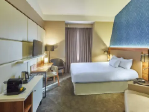 Hotel l'Elysee Val d'Europe Hoteles en Serris