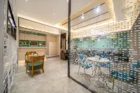 Yuehe  hotel liodian فنادق في لوى ديان