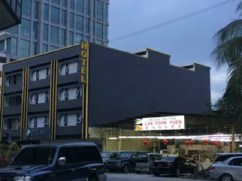 Dream Garden Hotel Hotels near Klang Railway Station