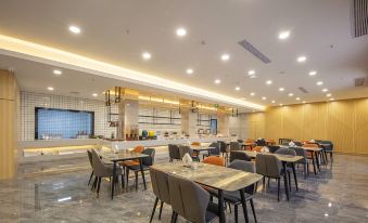 Weiduo Impression Hotel (Dazhonglou Branch, Tunxi Road Campus, Hefei University of Technology)