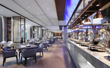 Chamjoy Hotel (Jiangshan City River East Avenue)