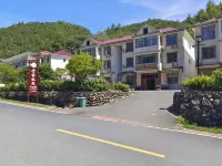 靖安詹家農苑 三爪仑観音岩周辺のホテル