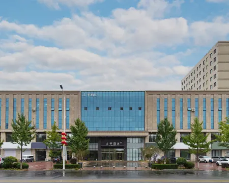 JI Hotel (Chaoyangshi Government) Hotels in Chaoyang