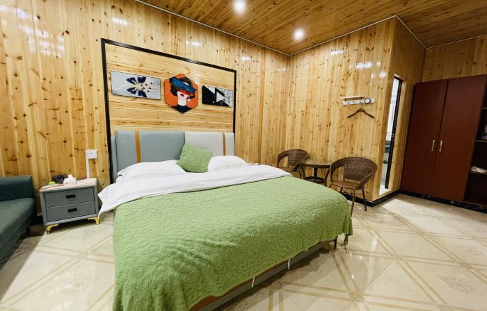 Yanjin Yonghong Hotel