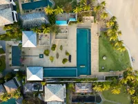 Chinese Countryard on the Sea - Villas