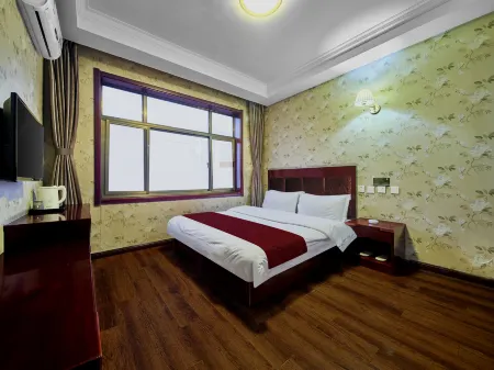 100 Inn Liangpin Hotel (Luan County Railway Station)