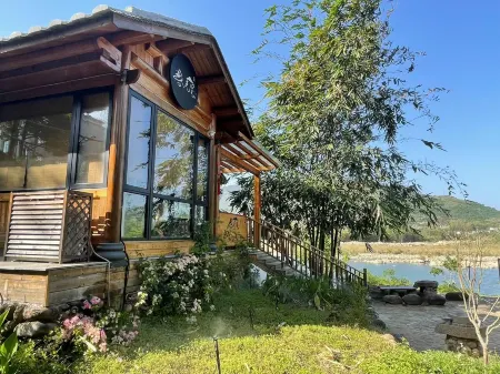 Fuzhou City Yongtai County Wutong Town Chunguangli Homestay Отели рядом с достопримечательностью «Chixixiang»