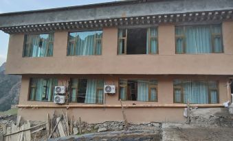 Diebu Zhagana Pengyue View Homestay