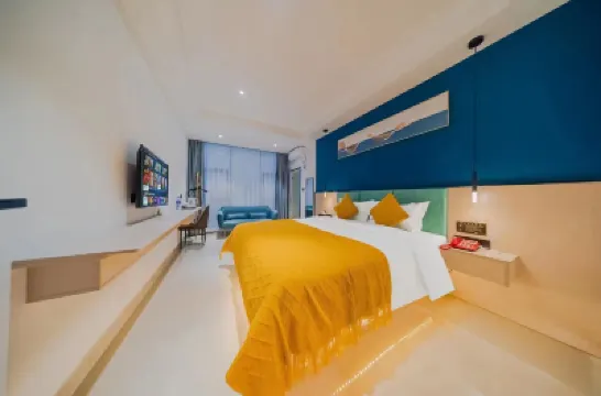 Jiangmen Jiacheng Hotel (Xinhui Gangzhou Middle Avenue) Hotels near Xinghui Pedestrian Street