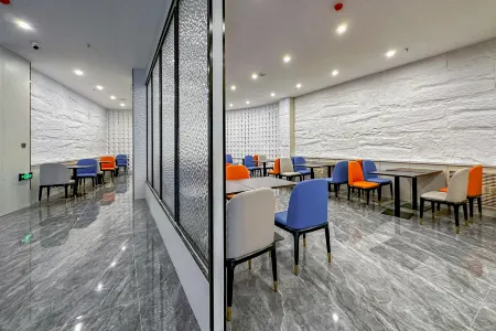 Hotel Sodia Отели рядом с достопримечательностью «Subingwen Square»