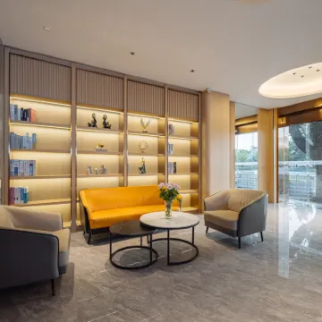 Urba Hotel Hotels near Bayi Square Station