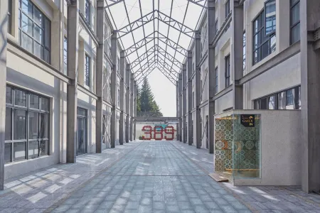 Heyi Hotel (Shanghai Hongqiao Airport Lianming Road Branch) Отели рядом с достопримечательностью «Minhang Gymnasium»