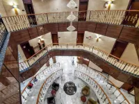 Rento Hotel and Suites