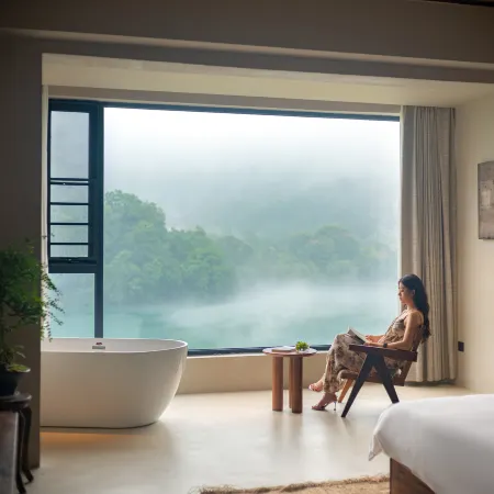 Dongjianghu Yifanju B&B