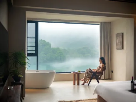 Dongjianghu Yifanju B&B Отели в г. Цзысин