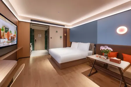 Orange Hotel (Kunshan Wanda Plaza Chunhui Road Branch) Отели рядом со станцией Kunshan South Railway Station