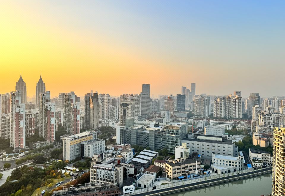 위안보 호텔의 뷔페 조식 음식 사진