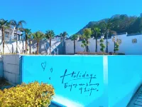 Taoran Mountain Residence Hotel - parking