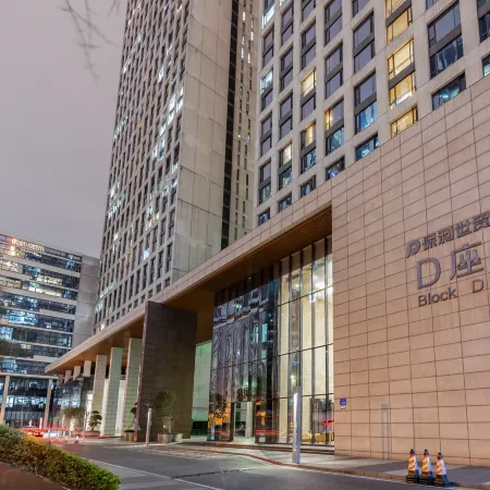 Xingyi International Apartment (Guangzhou Poly World Trade Pazhou Exhibition Center) Отели рядом с достопримечательностью «Весенняя кантонская ярмарка»