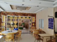 Basu Qi'an Hotel