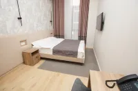 Asyl Hotel